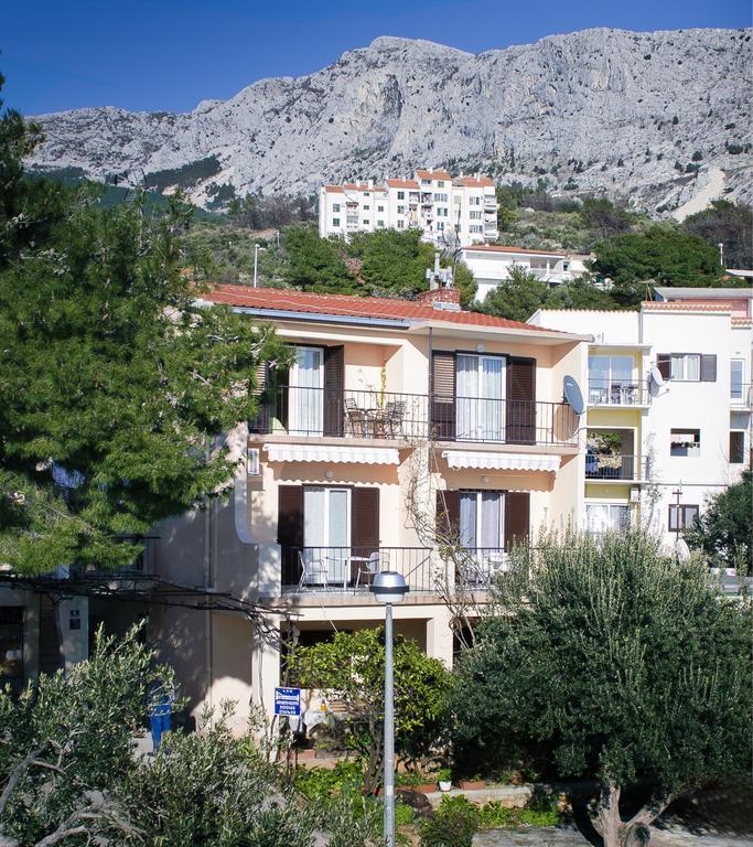 Apartments Denise Podgora Buitenkant foto